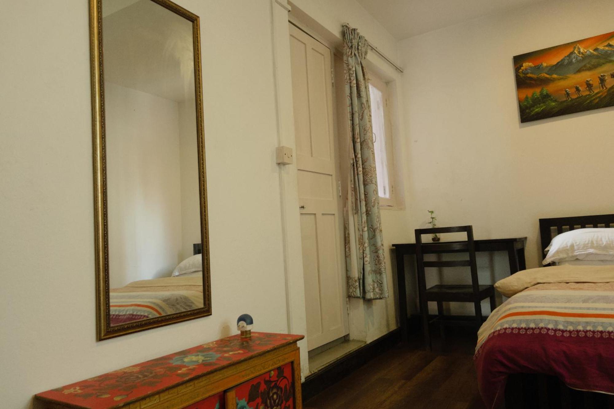 Cocina Mitho Chha Bnb Katmandu Kültér fotó