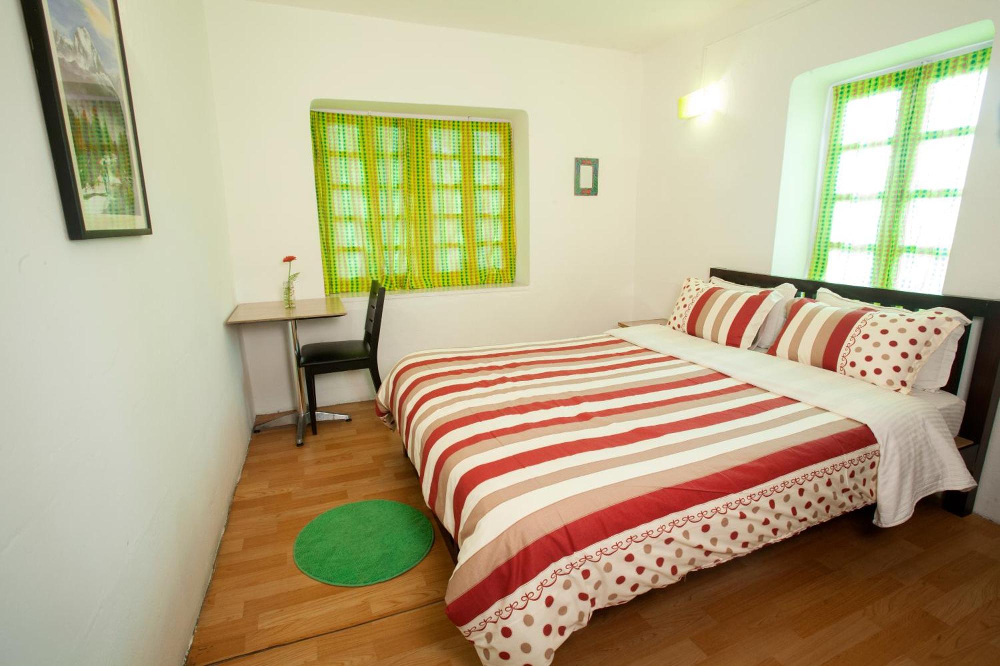 Cocina Mitho Chha Bnb Katmandu Kültér fotó