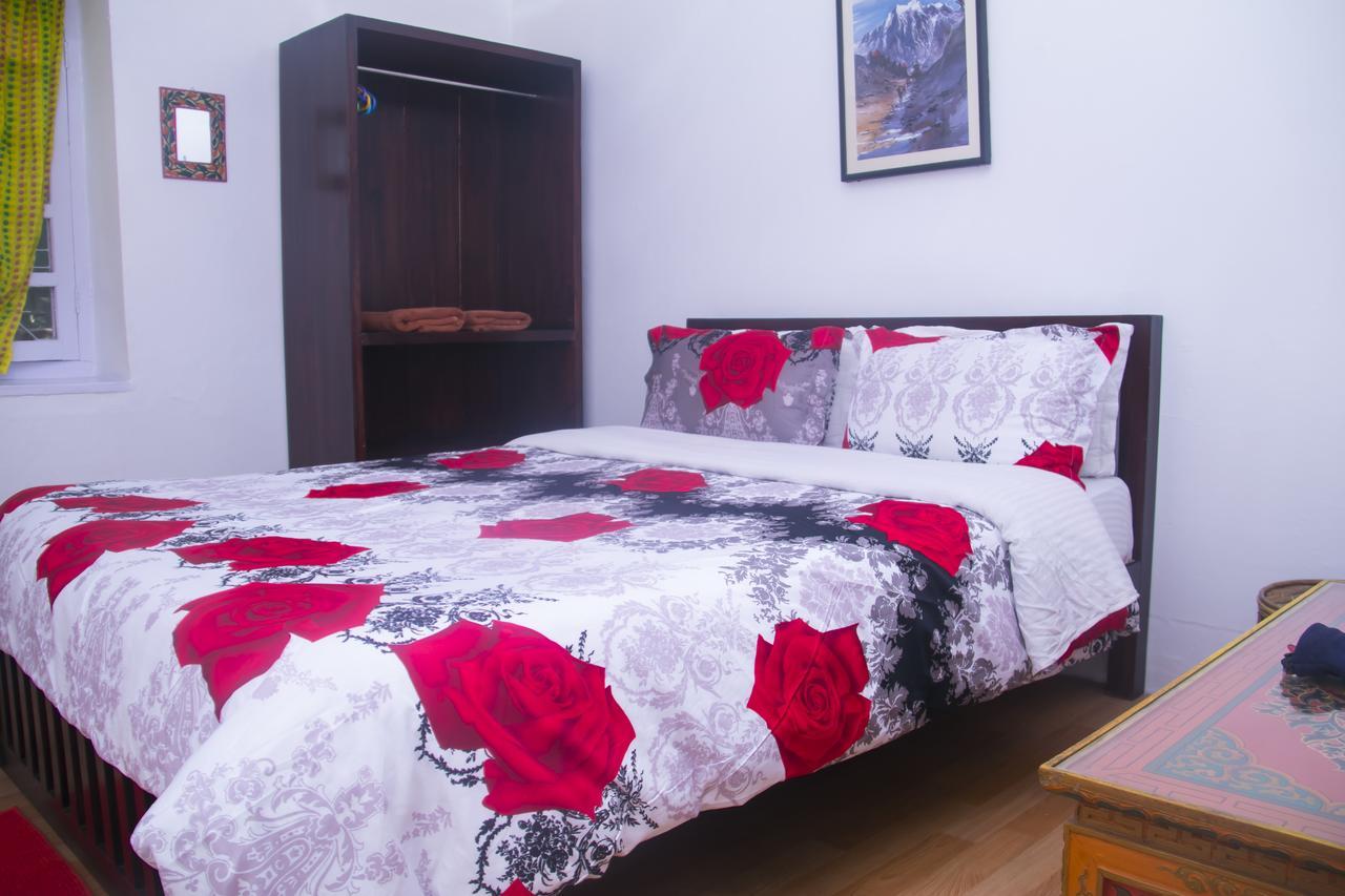 Cocina Mitho Chha Bnb Katmandu Kültér fotó